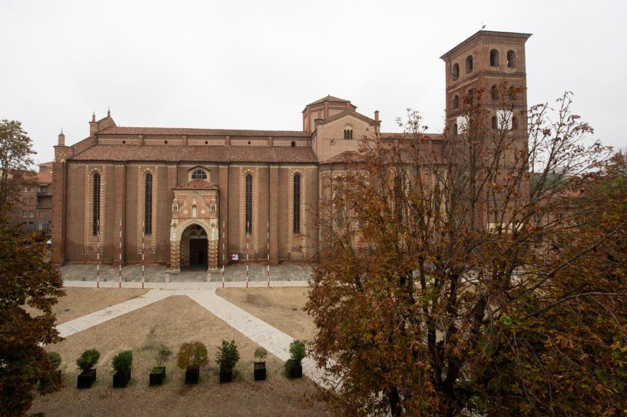 Casa Della Cattedrale Apartment Asti Bagian luar foto